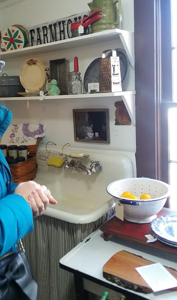 TWO OLE TREASURES 1318 Borland Rd, Hillsborough, North Carolina