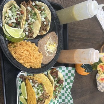 Sazonova Taqueria - 6 tacos, 2 Al pastor, 2 carne asada, 2 quesadilla, rice, beans, and Jamaica. - Mexican Near Me - Chandler, Arizona