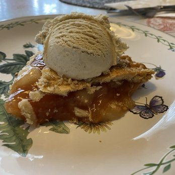 Emery’s Farm - Slice of the carmel apple walnut pie w/ pumpkin ice cream - Farmers Market Near Me - New Egypt, New Jersey