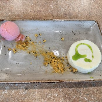 The Pearl - Goat cheese cheesecake - New American Near Me - Pearl City, Hawaii
