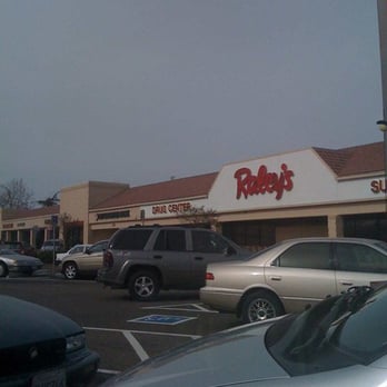 Raley's - Grocery Near Me - Redding, California