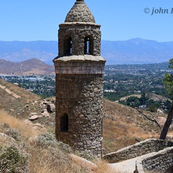 Mount Rubidoux Trail - Hiking Near Me - Riverside, California Mount Rubidoux Trail - Hiking Near Me - Riverside, California