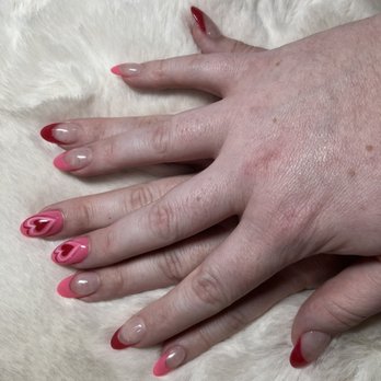Lux Nails & Lashes - Nail Salons Near Me - Lutz, Florida