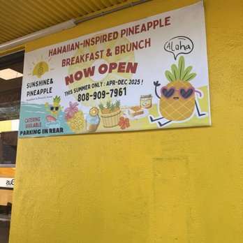 Sunshine & Pineapple - All things Pineapple! - Breakfast & Brunch Near Me - Honolulu, Hawaii