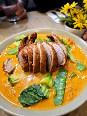 Tiptara : Thai Food by null