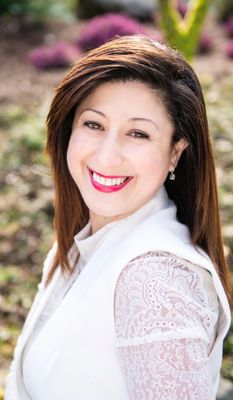 Dania Massry - One Realty One Group Turn Key