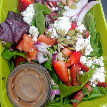 Sun Valley Kitchen - Summer Strawberry Spinach Salad - Sandwiches Near Me - Denver, Colorado