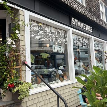 Symmetree - Outside - Accessories Near Me - Camden, Maine