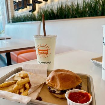 Burger Lounge - Kid's Cheeseburger Meal - Burgers Near Me - Roseville, California Burger Lounge - Kid's Cheeseburger Meal - Burgers Near Me - Roseville, California