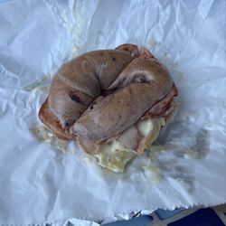 Cravings - Breakfast Club (no bacon, blueberry bagel)