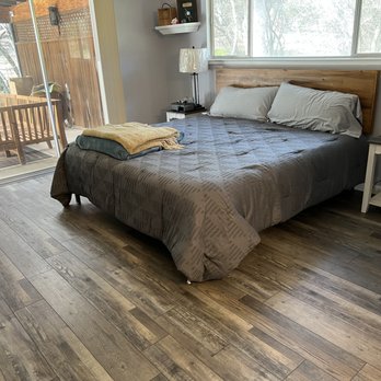 Abbey Carpet & Floor - a bed in a bedroom - Flooring Near Me - Sonora, California Abbey Carpet & Floor - a bed in a bedroom - Flooring Near Me - Sonora, California