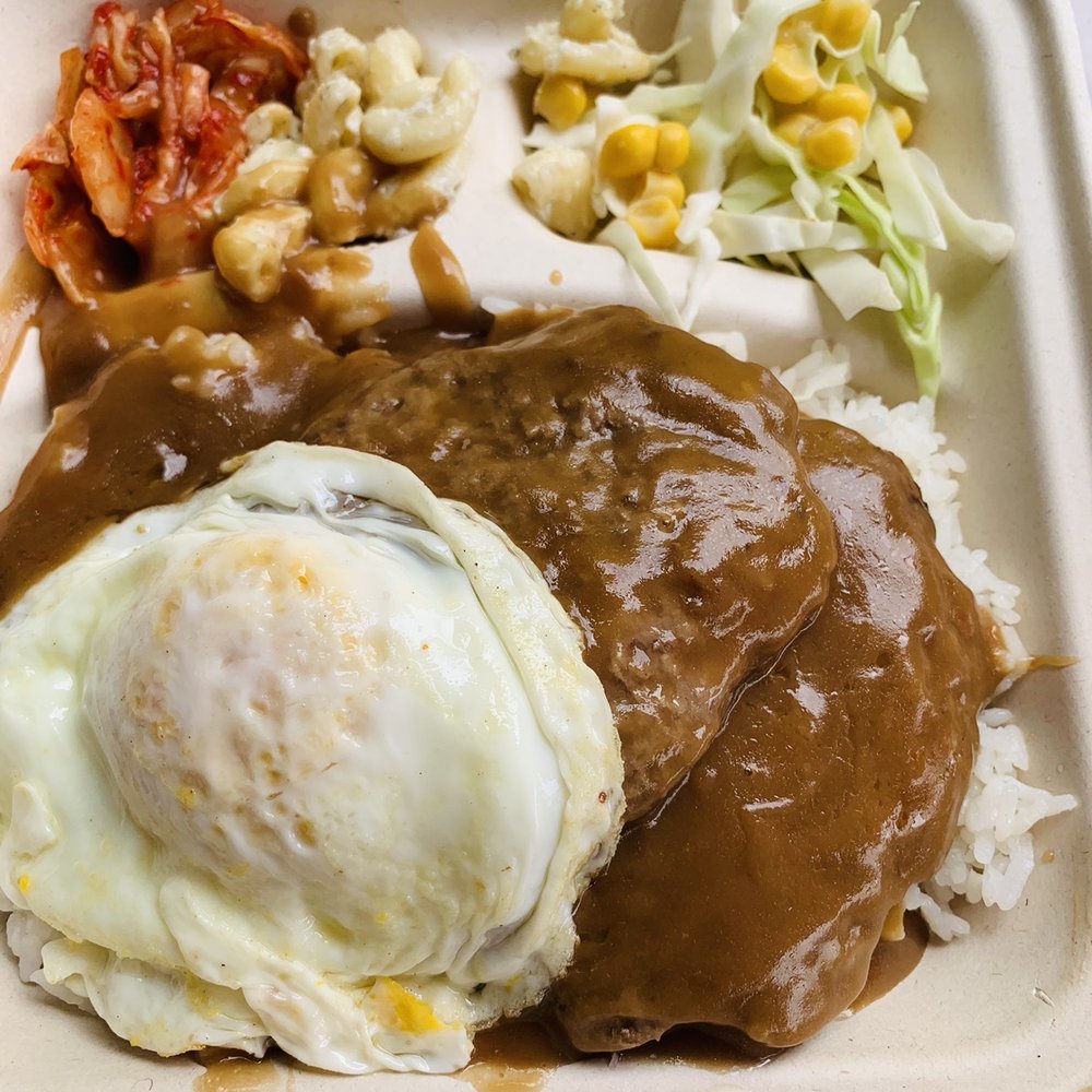 Yellow Kitchen - Loco Moco regular - Food Trucks Near Me - Waipahu, Hawaii
