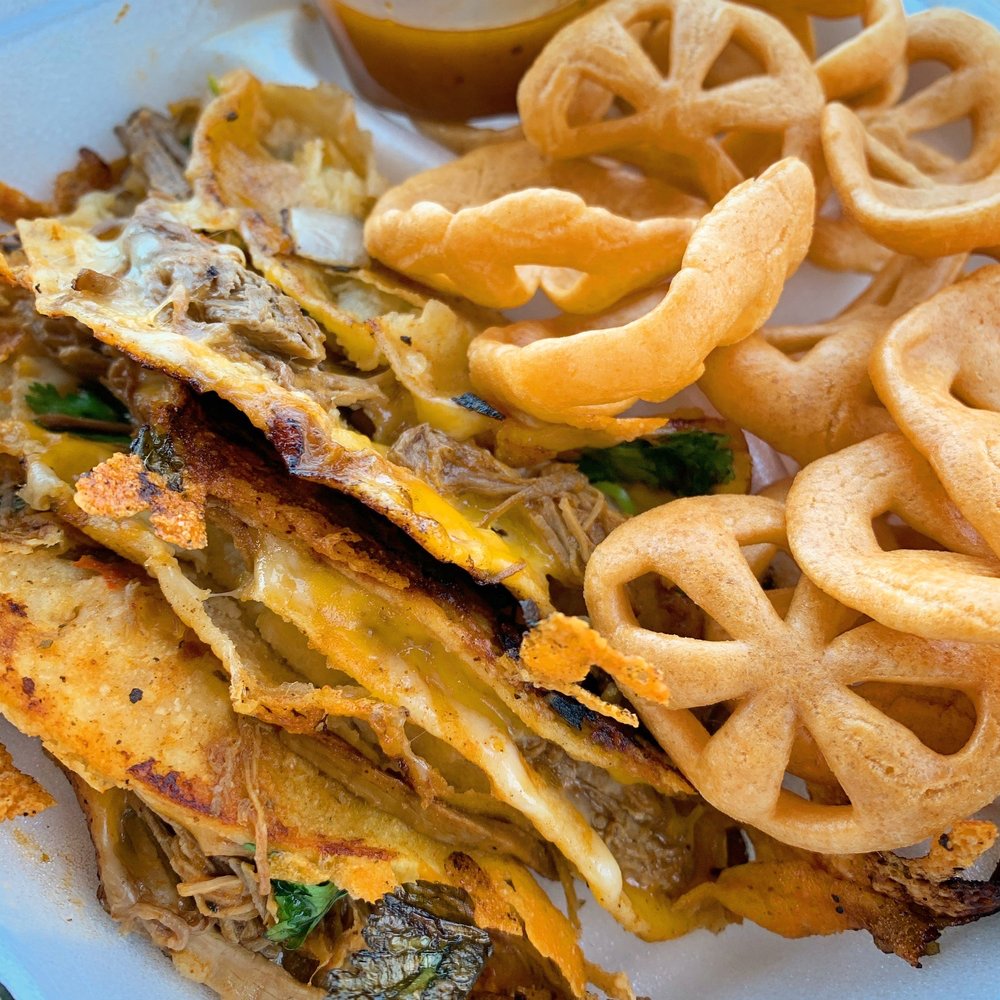 Chef Mama Dez - Photo 2