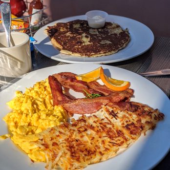 The Palms Cafe - Cafes Near Me - La Quinta, California The Palms Cafe - Cafes Near Me - La Quinta, California