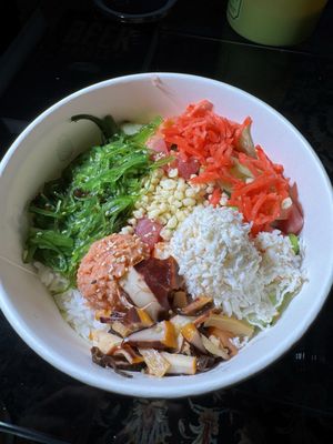 Rocky Fin Poke Bar by null