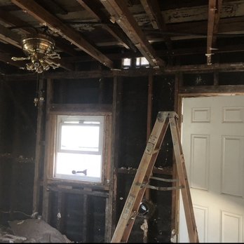 4x4 studio design+construction - General Contractors Near Me
