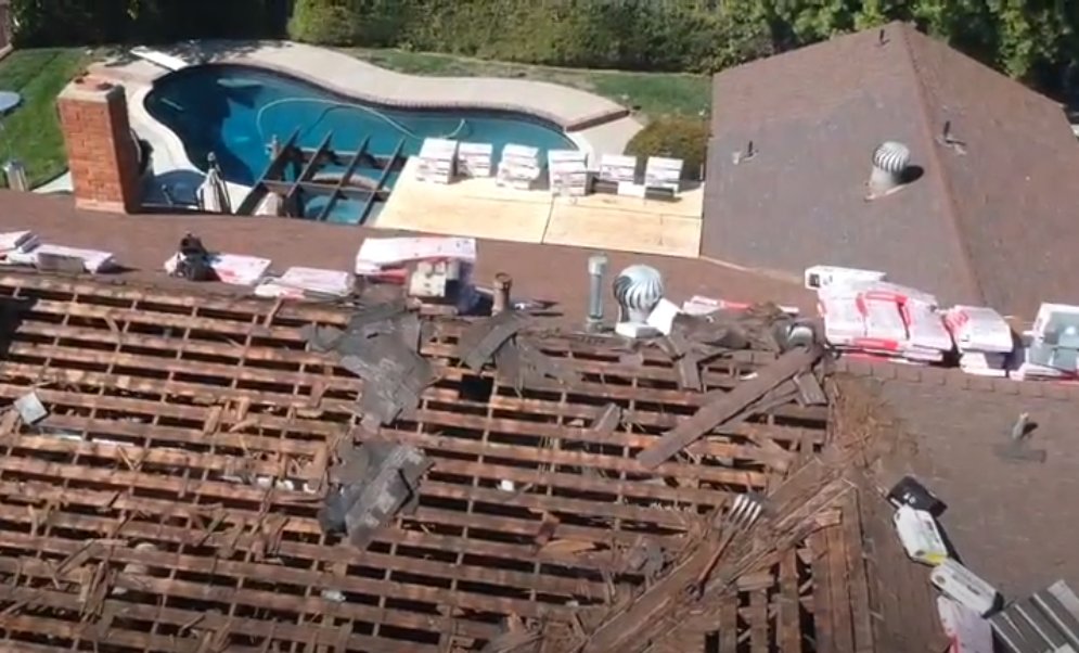 Slide of TecHero Roofing