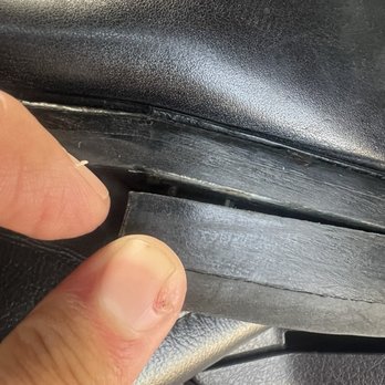 Capri Shoes Repair - Separated heel - Shoe Repair Near Me - Downey, California