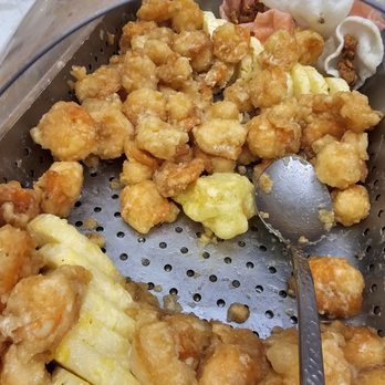 Cafe Sierra - Dried thrown in sweet mayo walnut shrimp. - New American Near Me - Universal City, California Cafe Sierra - Dried thrown in sweet mayo walnut shrimp. - New American Near Me - Universal City, California