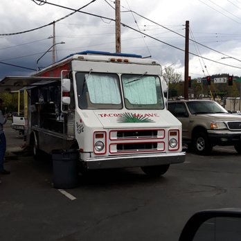 El Agave - Taco Agave? Confusing since it doesn't say the name "Tacos El Mexicano" on the truck anywhere. - Food Trucks Near Me - Bellingham, Washington El Agave - Taco Agave? Confusing since it doesn't say the name "Tacos El Mexicano" on the truck anywhere. - Food Trucks Near Me - Bellingham, Washington