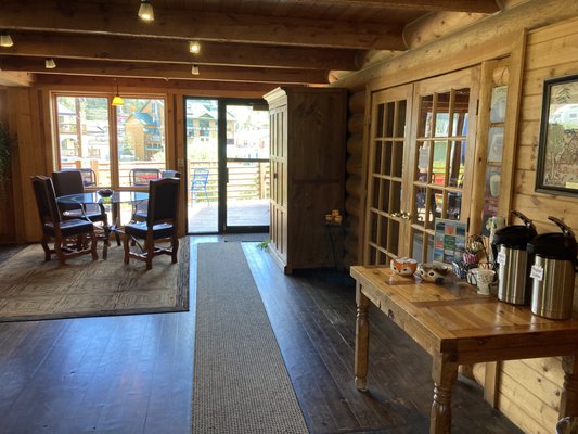 Boulder Creek Lodge by null