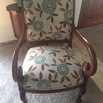 Universal Upholstering - Re-upholstered chair - Furniture Reupholstery Near Me - Wheeling, Illinois