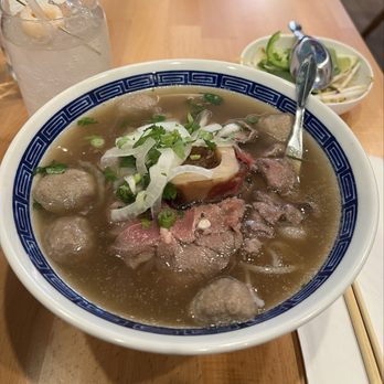 Nom Nam - Nom Nam Pho - Vietnamese Near Me - New York, New York Nom Nam - Nom Nam Pho - Vietnamese Near Me - New York, New York