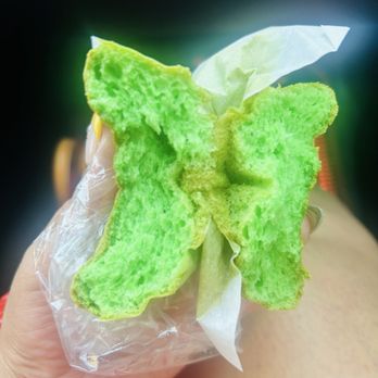 Elite Experience: Kam Hing Bakery - Baxter St - Yelp Events Near Me - New York, New York