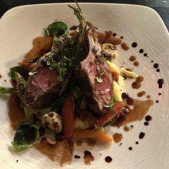 The Walnut Tavern Bar & Grill - Rack of Lamb on potato mash and veggies - New American Near Me - Berkeley, California The Walnut Tavern Bar & Grill - Rack of Lamb on potato mash and veggies - New American Near Me - Berkeley, California