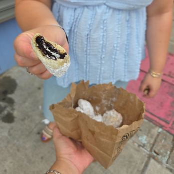 Santa Rosalia Feast - Fried Oreo Zeppole with Powder Sugar - Festivals Near Me - Brooklyn, New York Santa Rosalia Feast - Fried Oreo Zeppole with Powder Sugar - Festivals Near Me - Brooklyn, New York