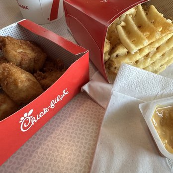 Chick-fil-A - Food - Fast Food Near Me - Burbank, California