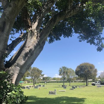 Deerfield Beach Memorial Cemetery - Funeral Services & Cemeteries Near Me - Deerfield Beach, Florida