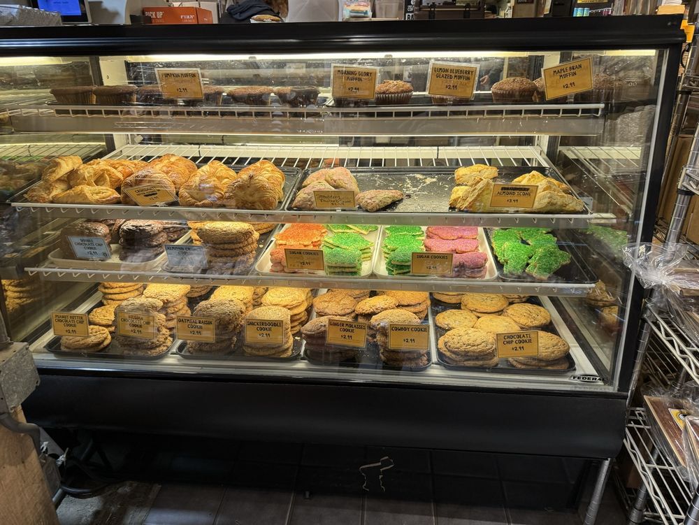 Woodstock Farmers' Market Logo