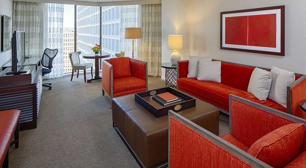 DoubleTree by Hilton Hotel Houston - Greenway Plaza by null