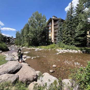 Up The Creek - American Near Me - Vail, Colorado