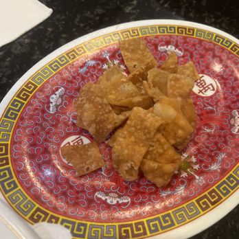 Happy Lamp - Chinese Near Me - Houston, Texas