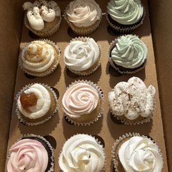 Happy Chicks Bakery - Cupcakes!