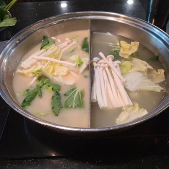 Hancook - Tonkotsu on the left, chicken garlic on the right - Korean Near Me - Oakland, California