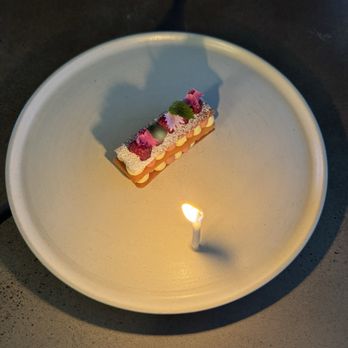 Restaurant Pearl Morissette - Diners Near Me - Lincoln, Ontario