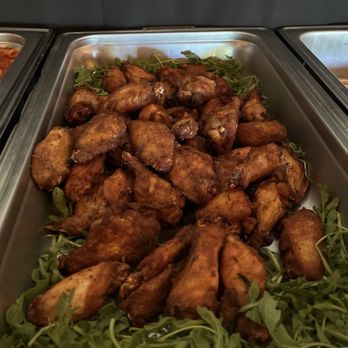 Art Marble 21 - Chicken Wings - Cocktail Bars Near Me - Seattle, Washington