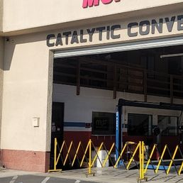 Exterior photo of Advance Muffler - Hemet, California Exterior photo of Advance Muffler - Hemet, California
