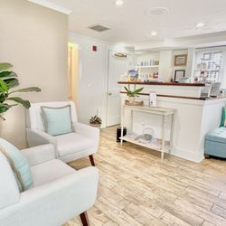 Sisters Salon & Spa