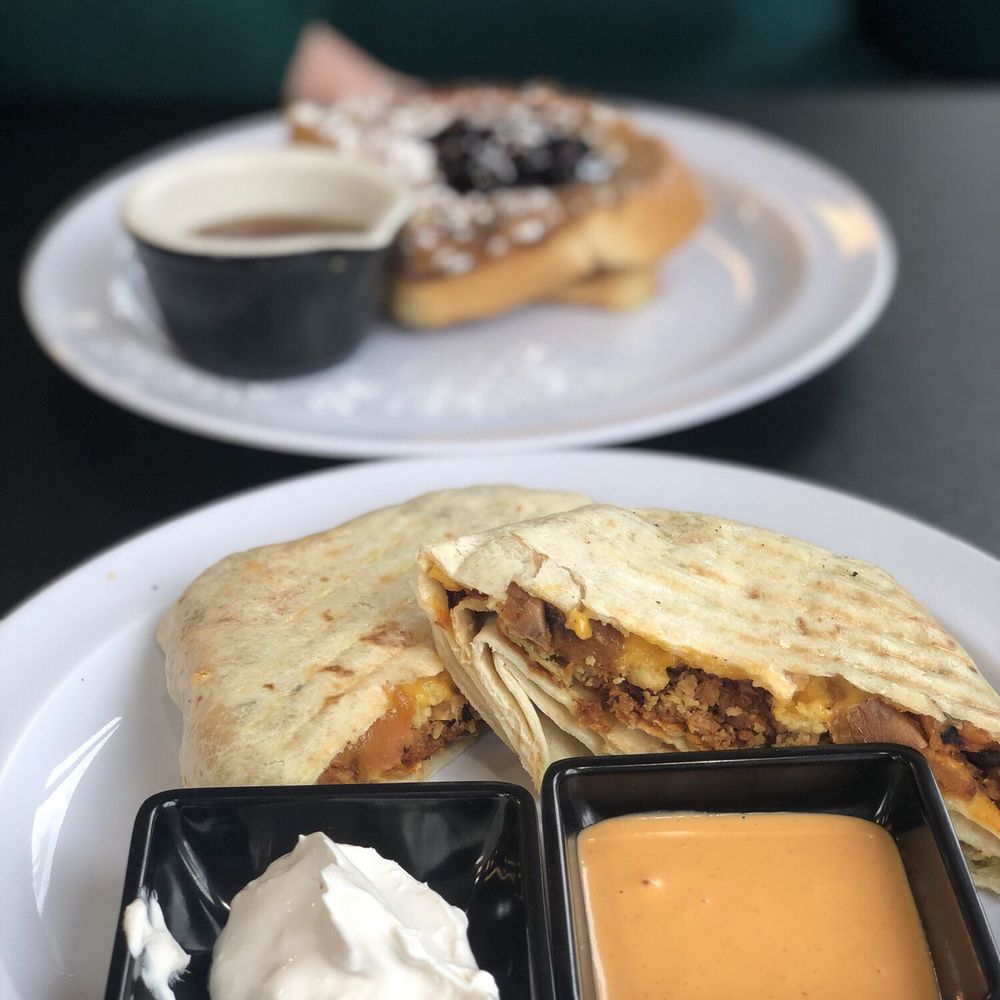 4th & State - VRUNCH WRAP AND FRENCH TOAST - Vegan Near Me - Columbus, Ohio 4th & State - VRUNCH WRAP AND FRENCH TOAST - Vegan Near Me - Columbus, Ohio