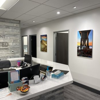 Matthew Schultzel, DO - Office - Proctologists Near Me - La Jolla, California