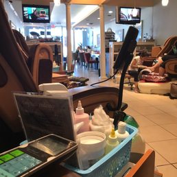 Nice nail salon