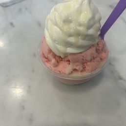 Strawberry & Cream Parfait Strawberry & Cream Parfait
