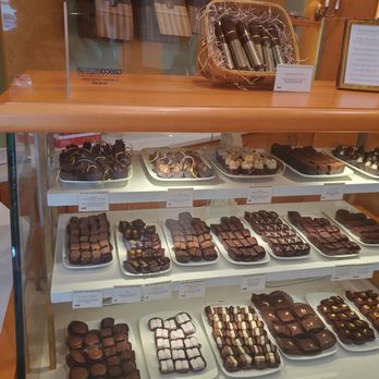 L.A. Burdick Handmade Chocolates - Handmade chocolate - Chocolatiers & Shops Near Me - Washington, DC, District of Columbia L.A. Burdick Handmade Chocolates - Handmade chocolate - Chocolatiers & Shops Near Me - Washington, DC, District of Columbia