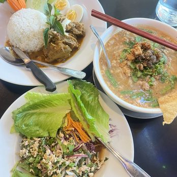 Pestle Rock - Larb, special pork spareribs curry (top left), guay tiow tom yum (top right) - Thai Near Me - Seattle, Washington Pestle Rock - Larb, special pork spareribs curry (top left), guay tiow tom yum (top right) - Thai Near Me - Seattle, Washington