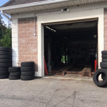 Brinckerhoff Service - One of three repair bays - Auto Repair Near Me - Fishkill, New York