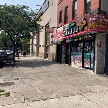 Ljubo Pizzeria - an empty street in the city - Pizza Near Me - Bronx, New York